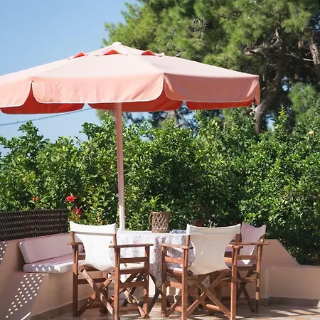 Daphne Argostoli (Kefalonia)